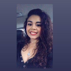 Meet your Posher, Melanie